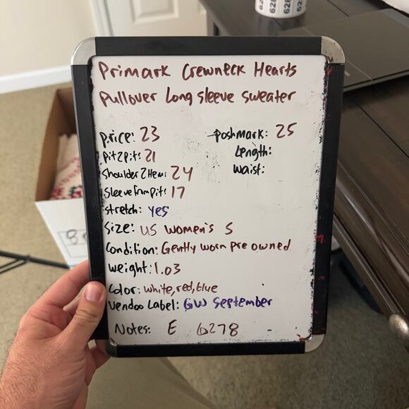 Primark Crewneck Hearts Pullover Long Sleeve Sweater US Women's S - Picture 8 of 8